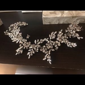 Bridal styles boutique - headpiece